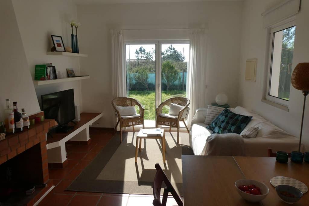 Casa Colina, Walking Distance To Arrifana Beach ألخيزور المظهر الخارجي الصورة
